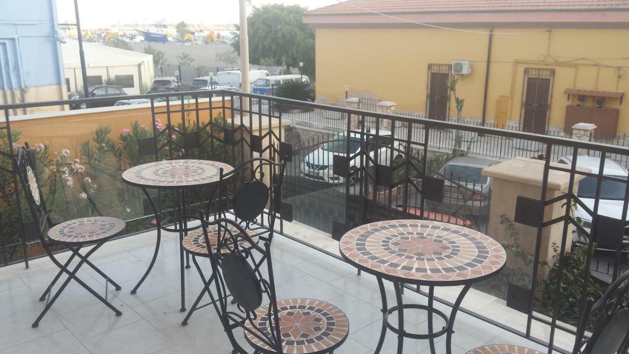 Casa Vacanze Liberty Licata Exterior foto